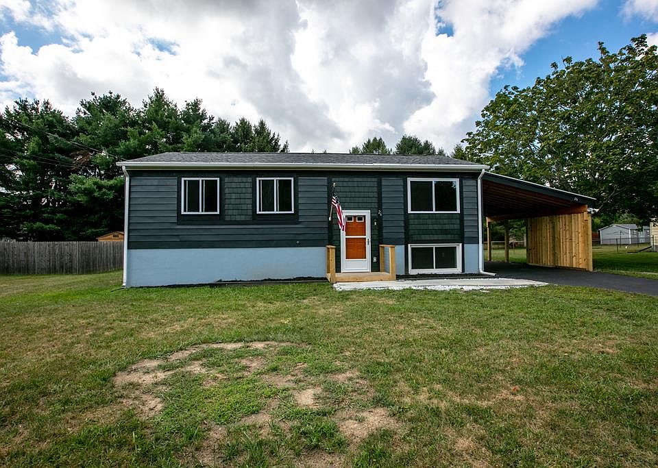 1st image of 26 Red Wing Ln