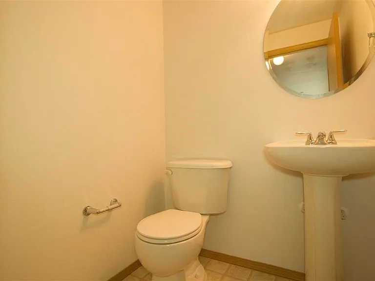 9511 W Caelen Ave — Photo 9