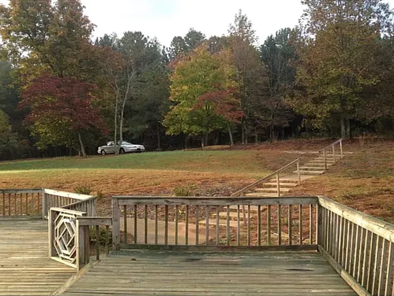 343 Hobson Dr — Photo 8