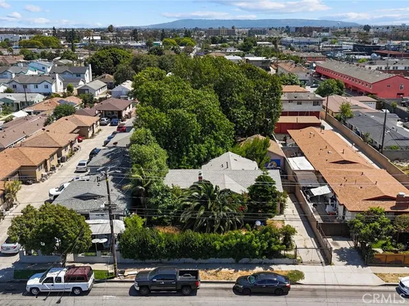 4302 W 106th St, Inglewood, CA 90304