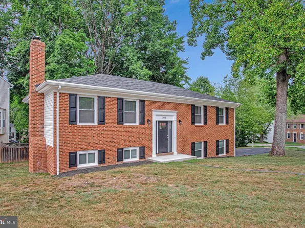 3998 Hidden Valley Ct, Dumfries, VA 22025