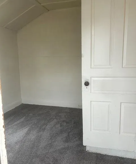 610 Dallas St #1 — Photo 3