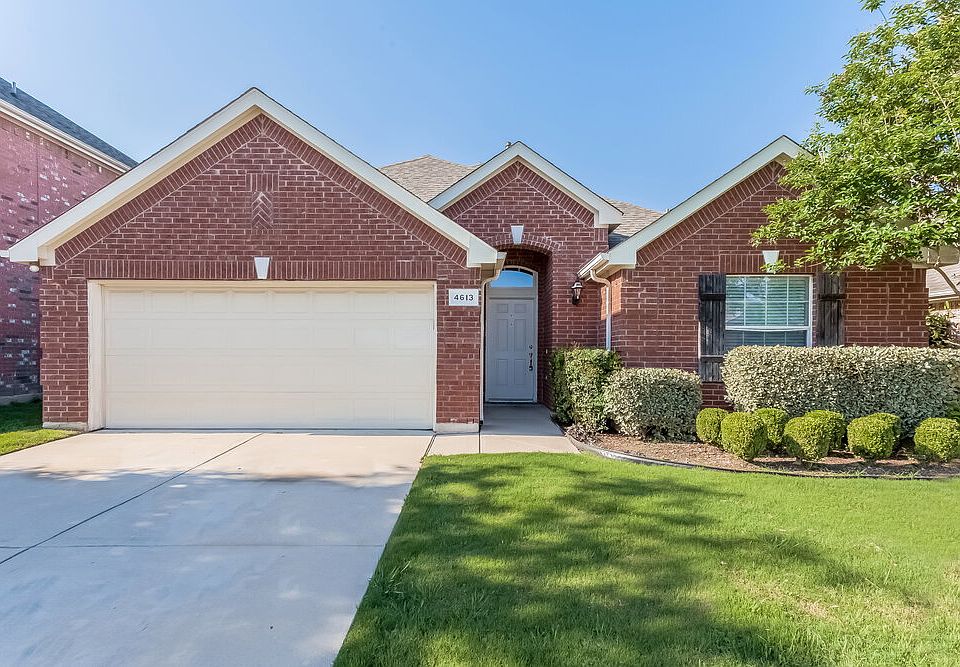 1st image of 4613 Daisy Leaf Dr