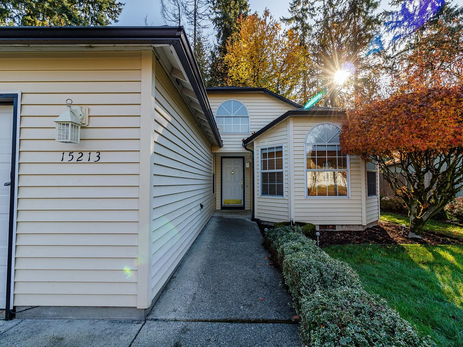 3 bed, 1420 sqft, $2,595 — Photo 4