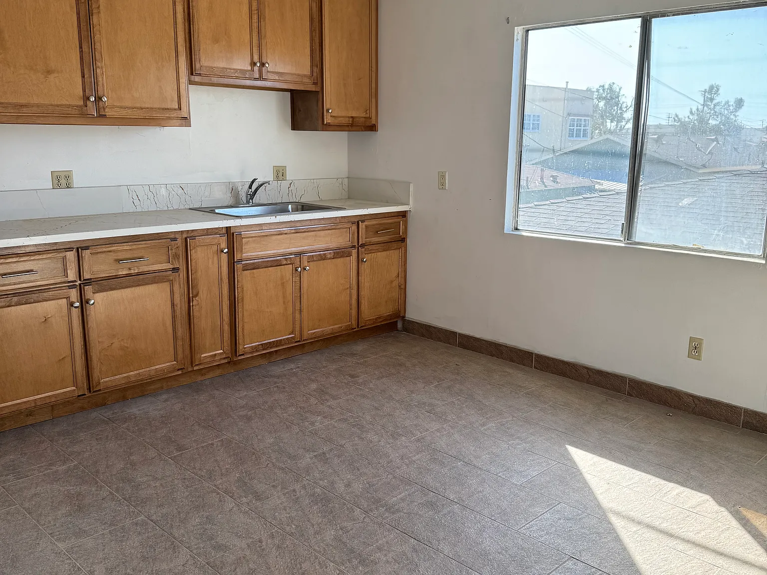 2 bed, $2,500 — Photo 3