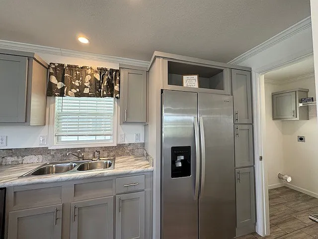 3 bed, 2.0 bath, 1456 sqft, $999 — Photo 4