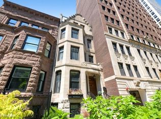 68 E Cedar St #3F, Chicago, IL 60611