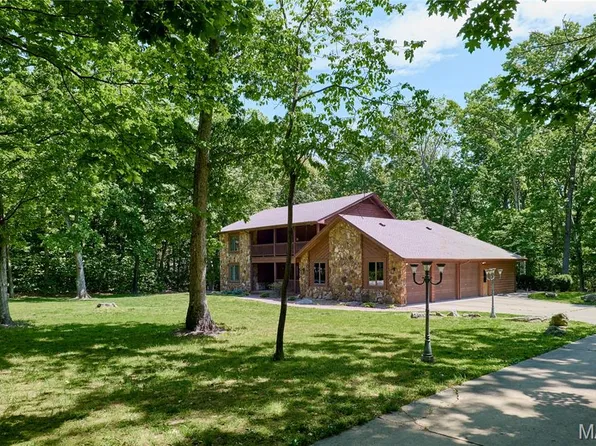 218 Brook Ln, Dardenne Prairie, MO 63368
