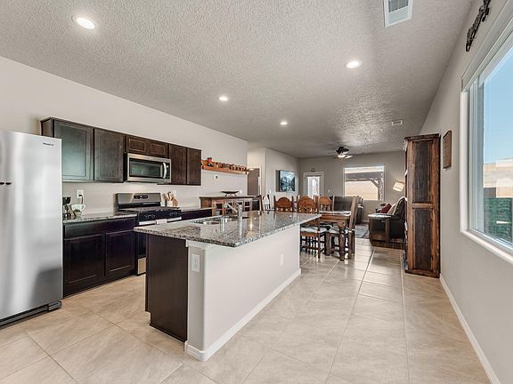 5th image of 10825 Sabino Loop SW