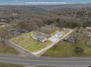 114 Lithia St, Cotter, AR 72626
