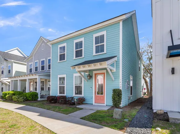 1672 Indy Dr, North Charleston, SC 29405