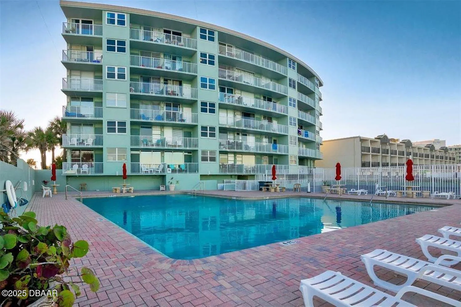 1 bed, 1.0 bath, 430 sqft, $1,950 — Photo 4