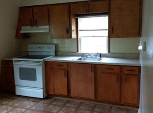 13 W Poplar St APT 302, Nanticoke, PA 18634