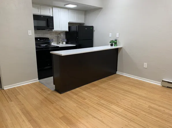 6333 Walnut St, Pittsburgh, PA 15206