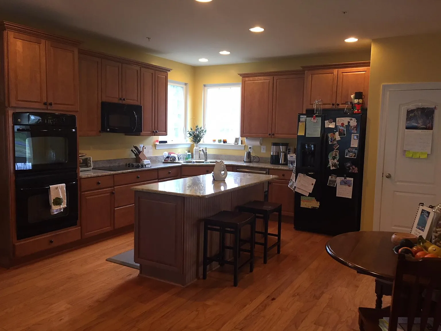 5 bed, 3450 sqft, $3,700 — Photo 4