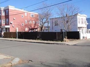 63 Highland St, Chelsea, MA 02150