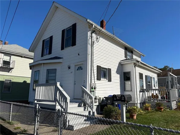 43 Kenyon Ave, Pawtucket, RI 02861