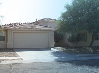 8477 N Cantora Way, Tucson, AZ 85743