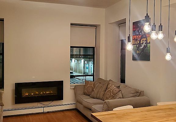 3rd image of 101 W 126th St APT 2E