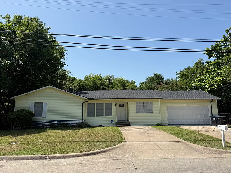 3505 Dalton St — Photo 1