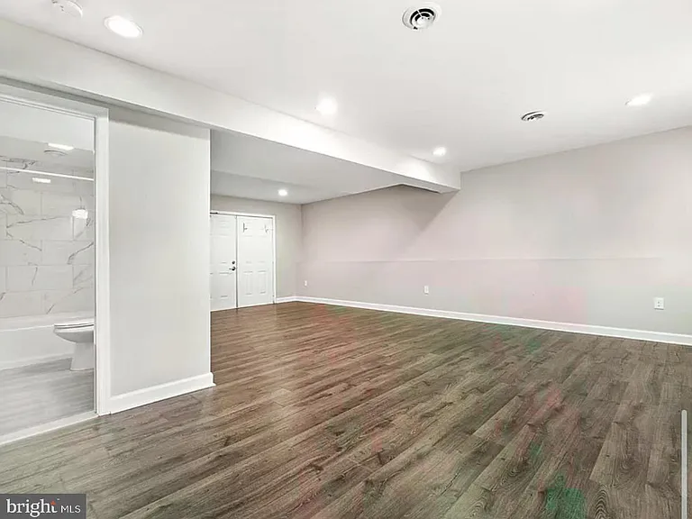 10788 Forest Edge Cir — Photo 8