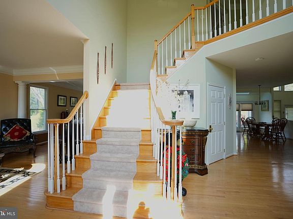 2nd image of 1732 Osprey Dr