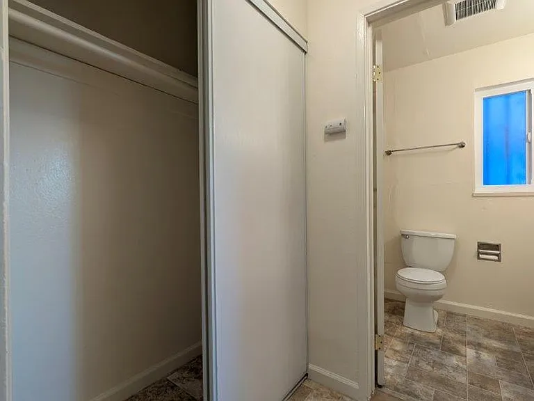 2607 Ellsworth Street — Photo 26