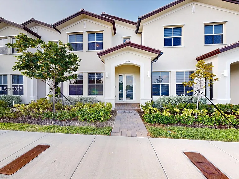12875 SW 243rd Ter #2 — Photo 1