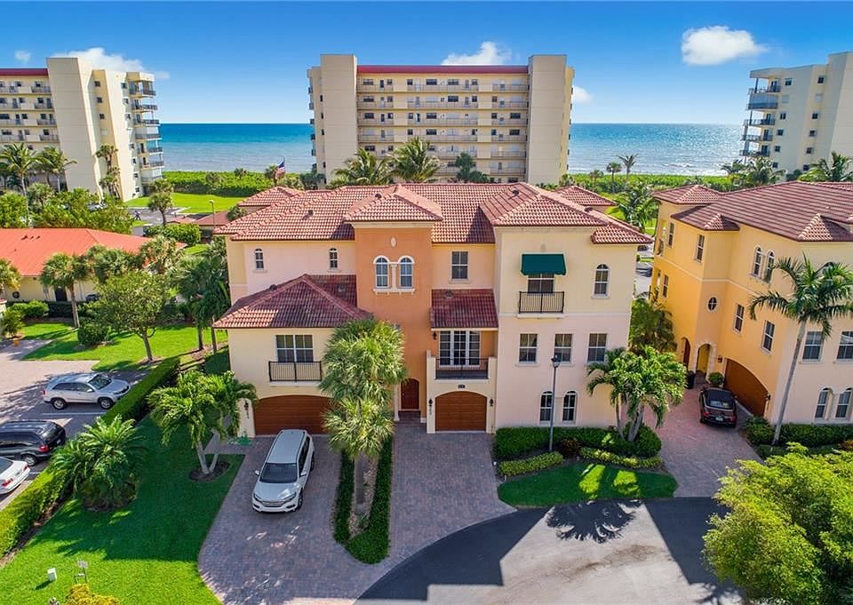 1st image of 262 Ocean Bay Dr