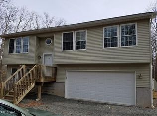 193 Sunrise Dr, Milford, PA
