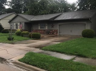 605 Pierce St, Morton, IL 61550