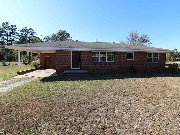 2nd image of 20 Pineview Dr