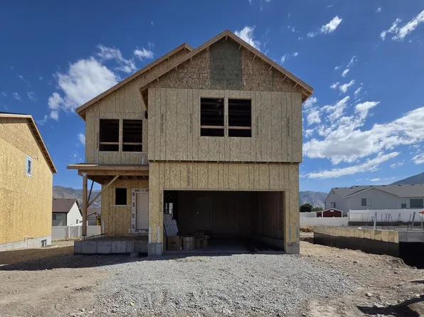 1700 N Old Loon Ave #105, Tooele, UT 84074
