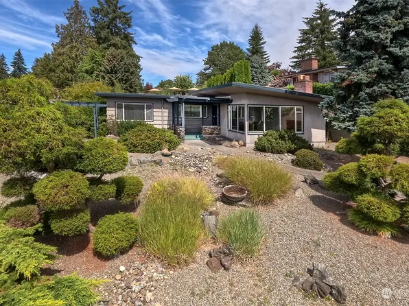 2114 E 17th Street, Bremerton, WA 98310