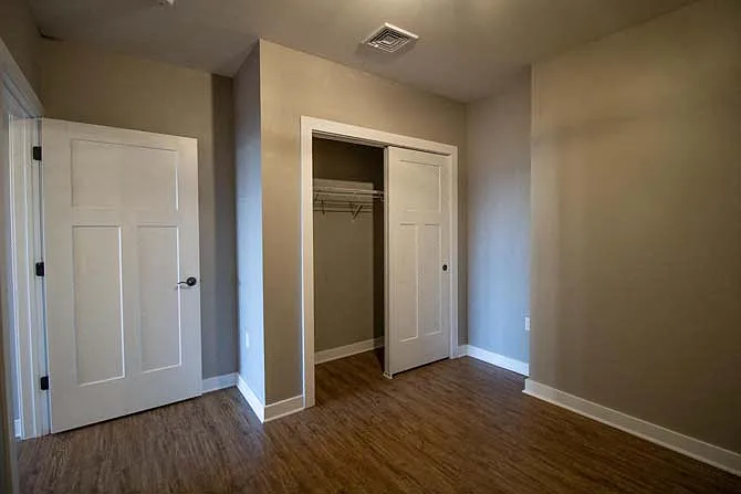 BenMar Apartments — Photo 129
