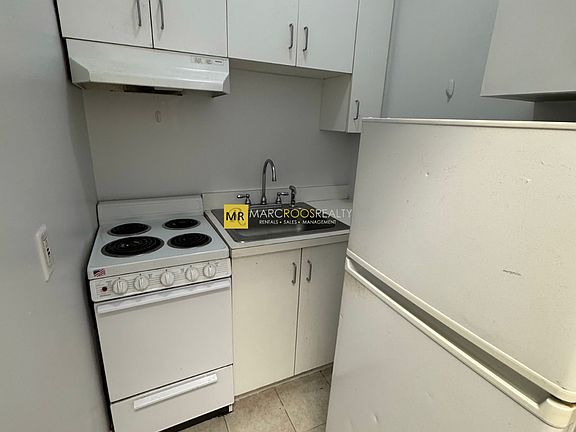 5th image of 471 Commonwealth Ave #1E