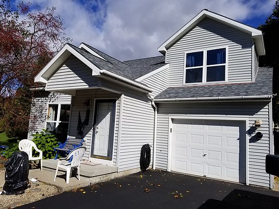 5th image of 251 Meadowlark Dr