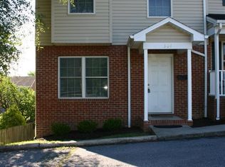 304 S Dogwood Dr, Harrisonburg, VA 22801