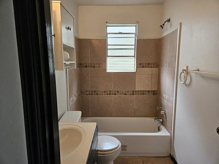 5521 Wickfield Dr — Photo 9