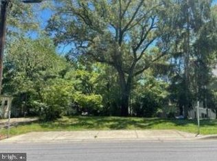 6503 Kansas Ln, Takoma Park, MD 20912