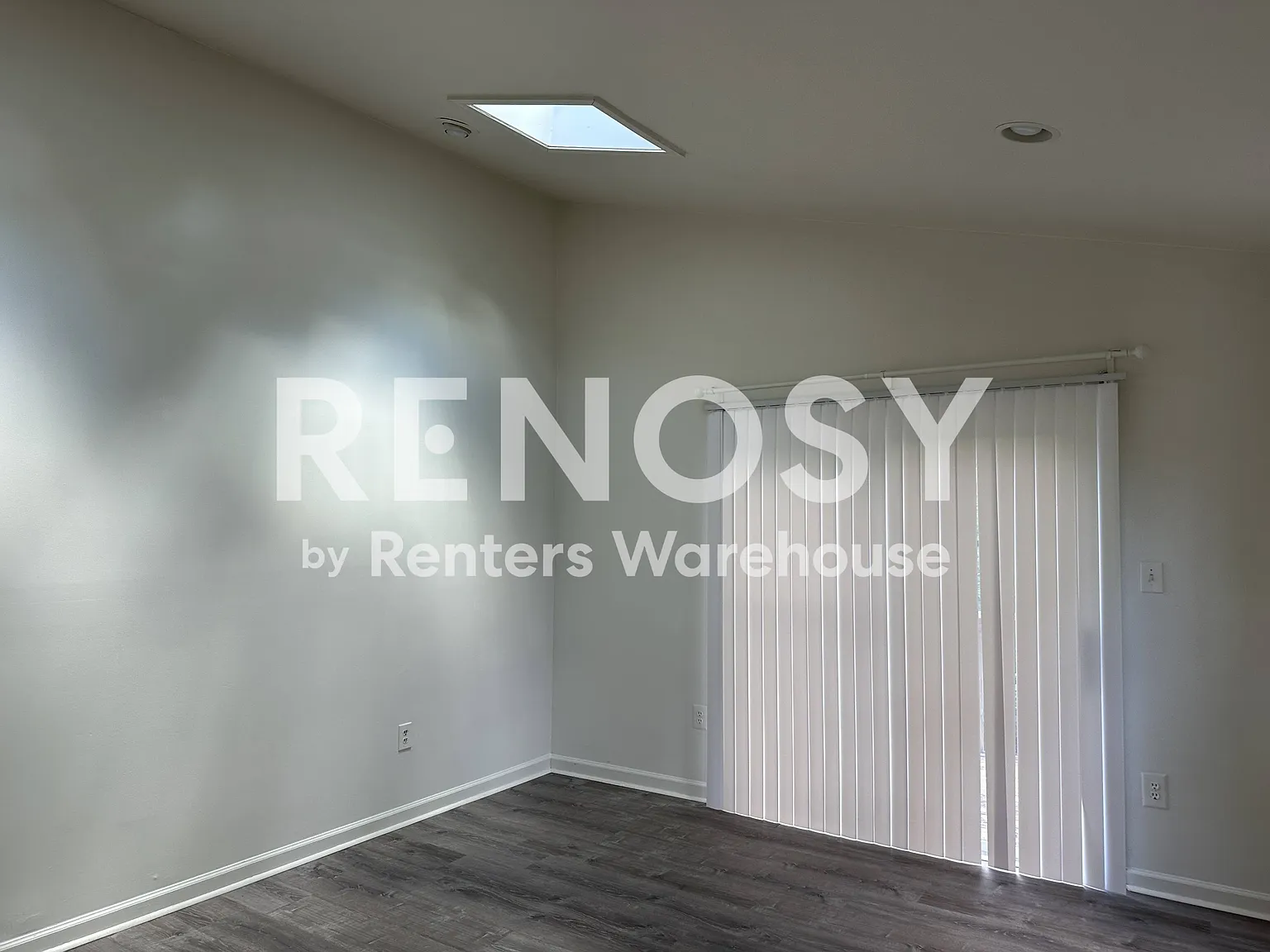 Hampden Top Fl 2br 1 Ba Apt. — Photo 2