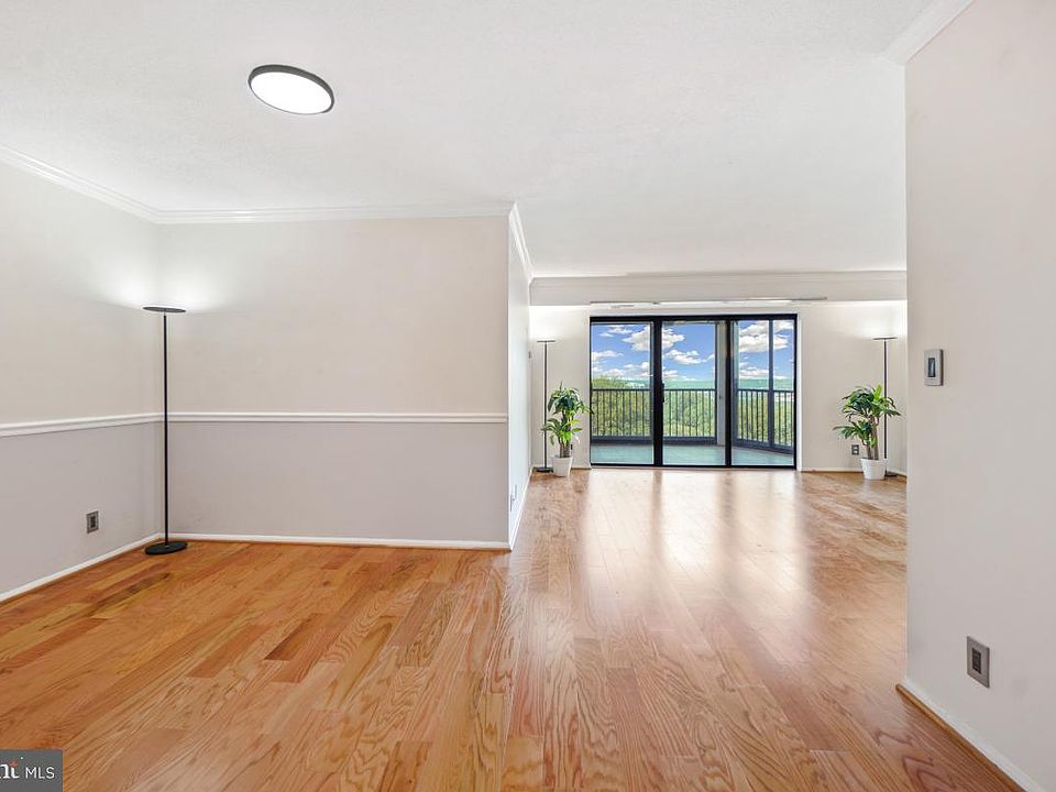 1st image of 5901 Mount Eagle Dr APT 1117