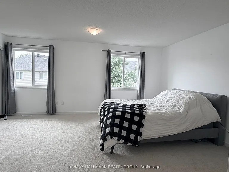 304 Applecross Cres — Photo 11