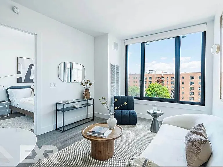 210 Clarkson Ave #614 — Photo 1