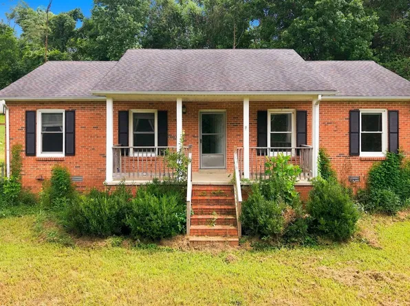 325 Clyde Wix Rd, Westmoreland, TN 37186