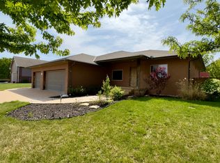 511 E Cheyenne Ct, Kechi, KS 67067