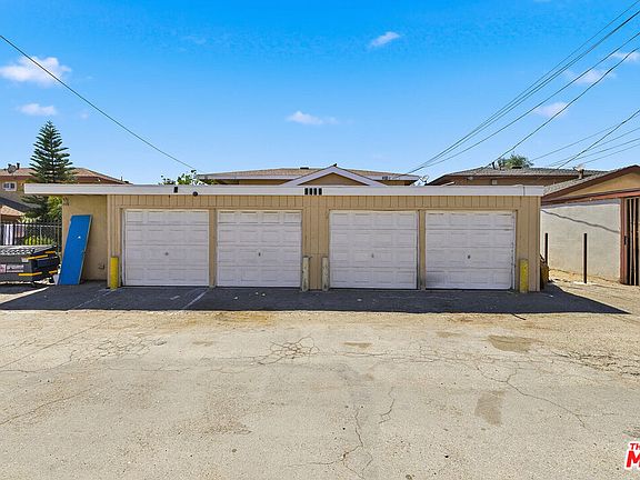5th image of 2418 Angela St