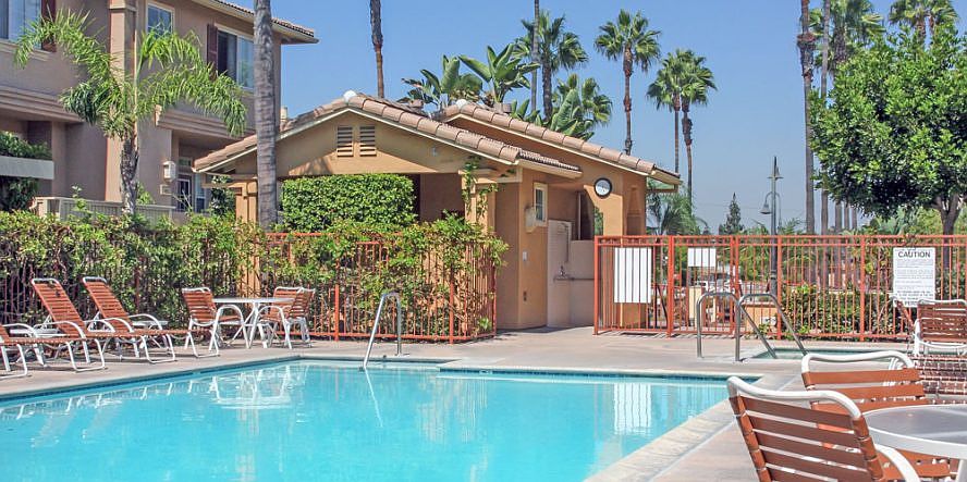 pool showers & restrooms