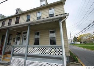 28 N 2nd St, Emmaus, PA 18049