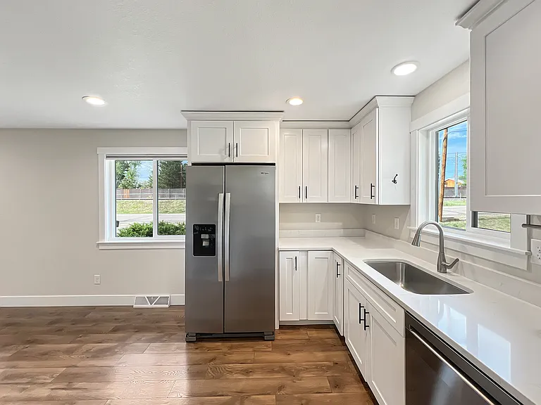 10350 W 13th Ave — Photo 5
